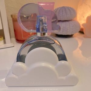 Ariana grande cloud perfume 3.4 oz🤍🥥